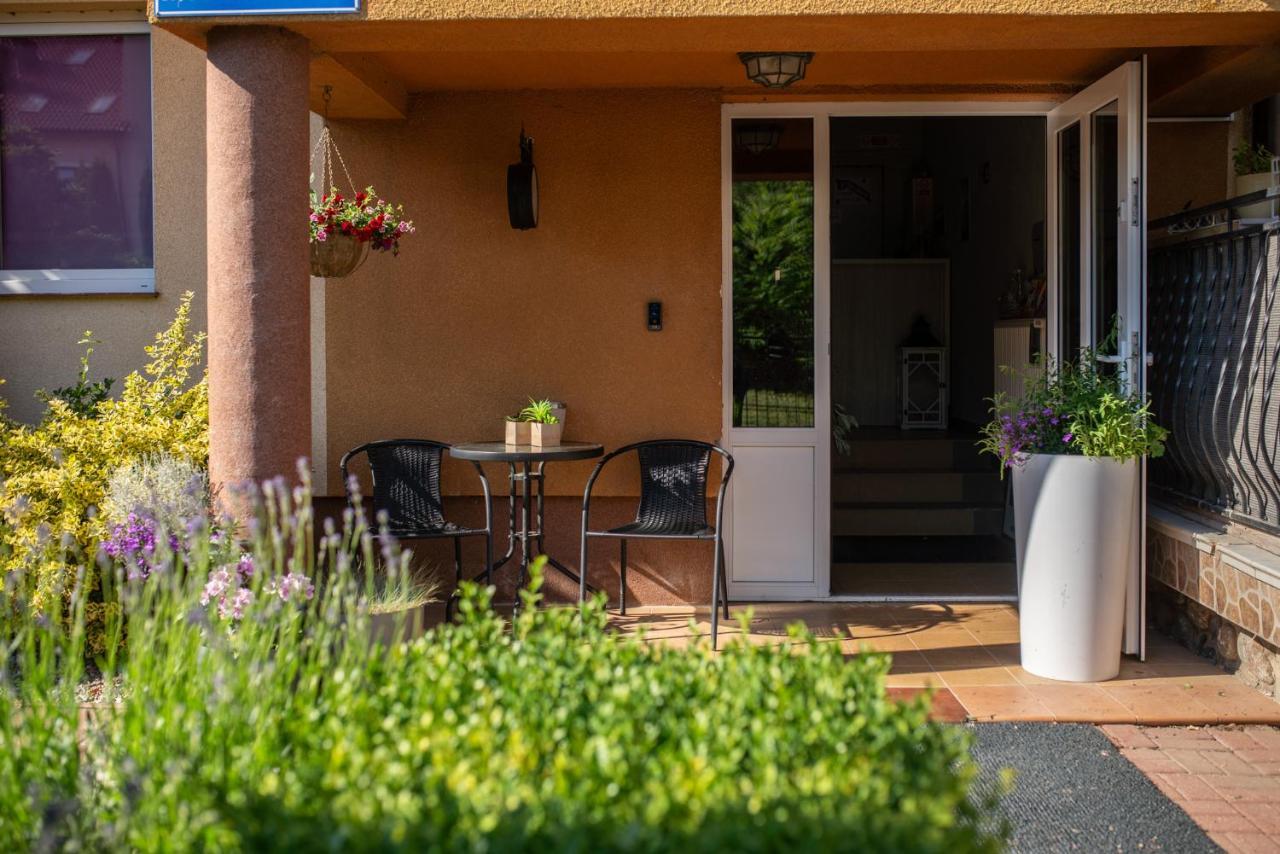 Promyk Hotel Rewal Kültér fotó